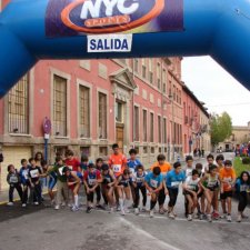 Carrera "Vuelta la Barrio" 2010