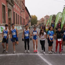 Carrera "Vuelta la Barrio" 2011
